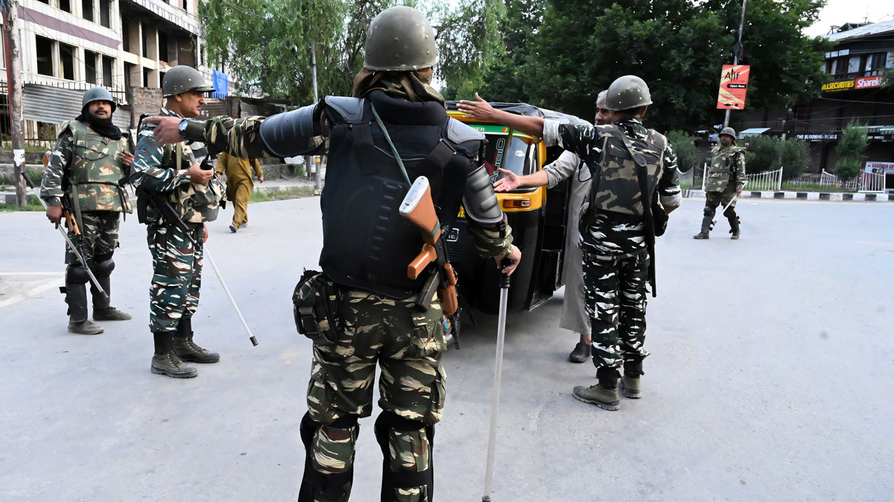 INDIA-PAKISTAN-KASHMIR-UNREST