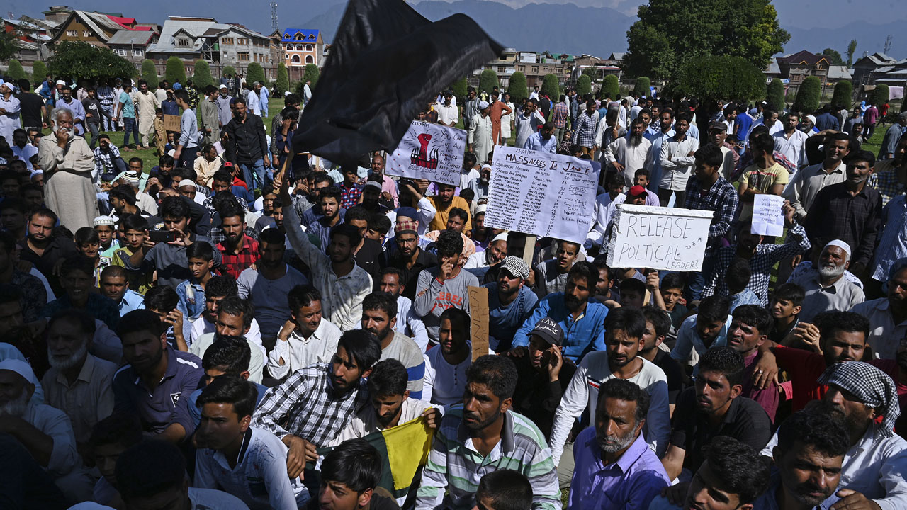 INDIA-PAKISTAN-KASHMIR-UNREST