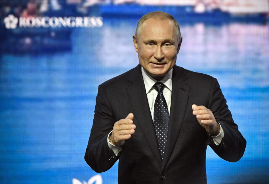 RUSSIA-ECONOMY-DIPLOMACY-FORUM