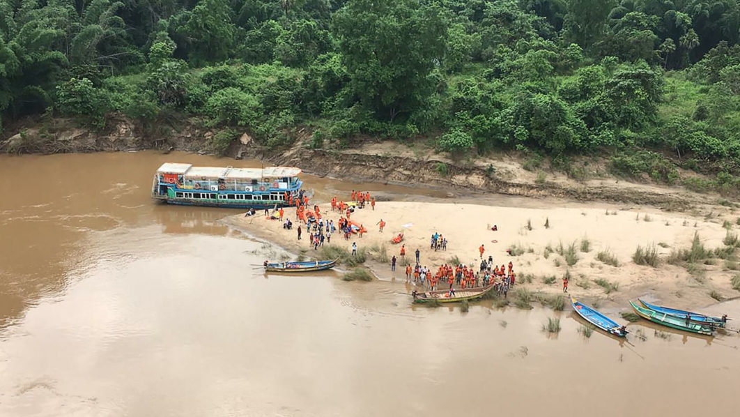 INDIA-ACCIDENT-BOAT