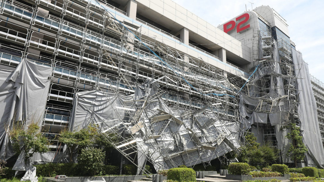 JAPAN-WEATHER-TYPHOON