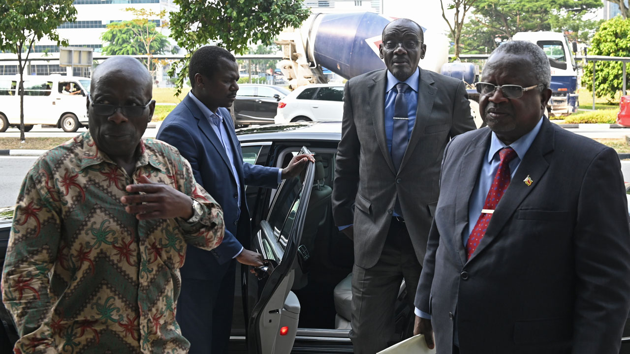 SINGAPORE-ZIMBABWE-POLITICS-MUGABE