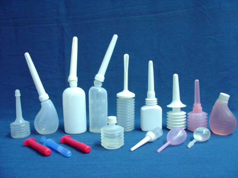 Vaginal Douche Bottles. Photo Blog Pregistry