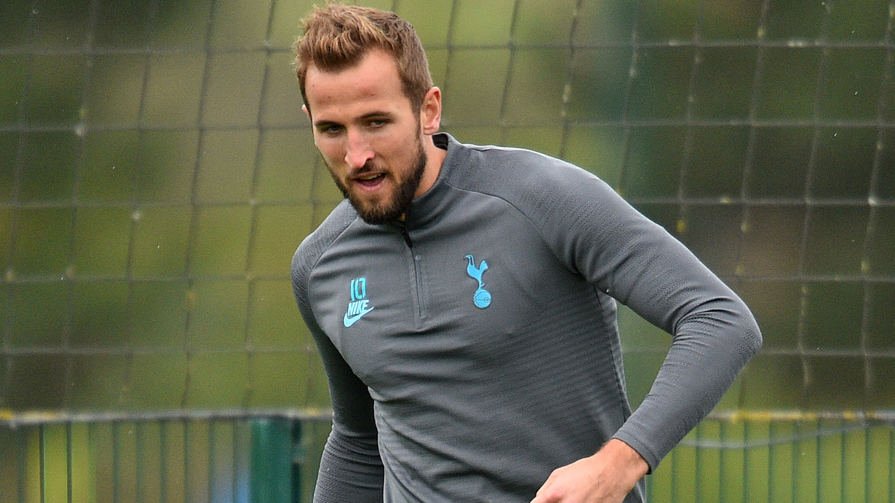 FBL-EUR-C1-TOTTENHAM-TRAINING