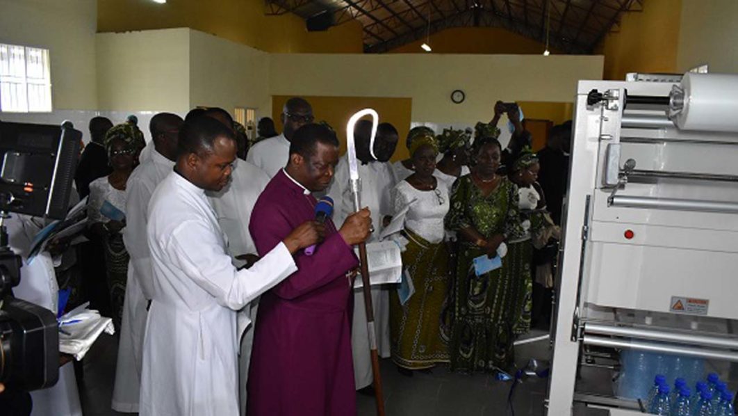 DEDICATION-OF-ABUJA-WOMEN-WATER-PROJECT-1