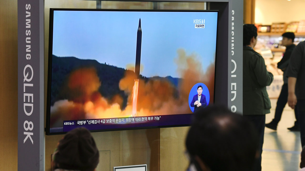 SKOREA-NKOREA-DEFENCE-DIPLOMACY-MISSILE