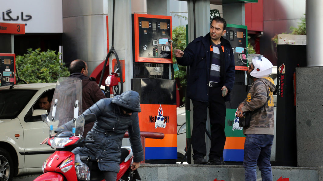 IRAN-ECONOMY-PETROL