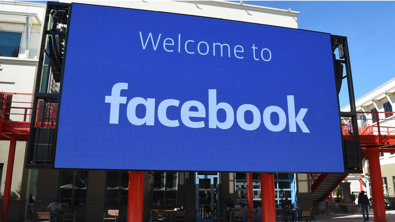 FILES-US-INTERNET-SOCIAL-COMPUTERS-EMPLOYMENT-FACEBOOK-COGNIZANT