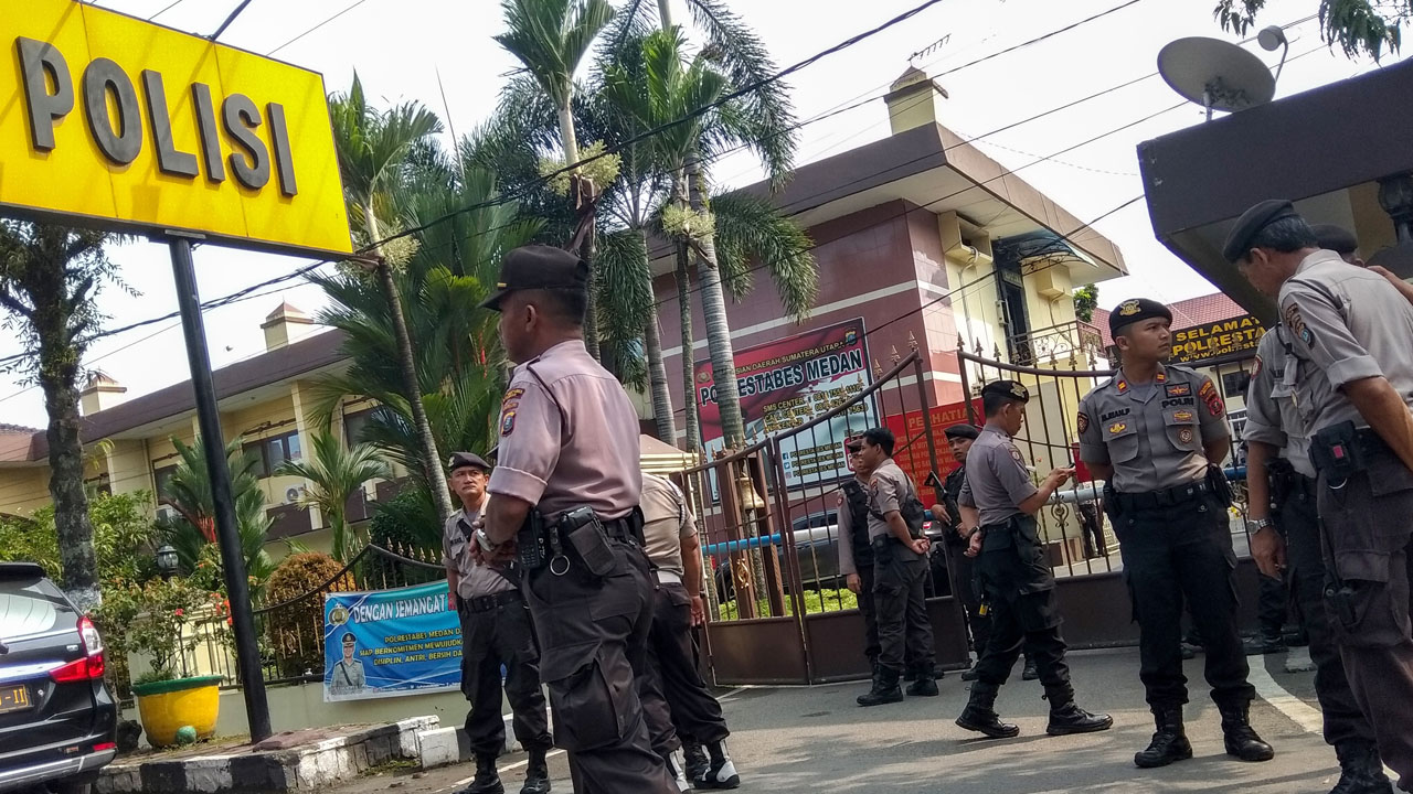 INDONESIA-ATTACKS-POLICE