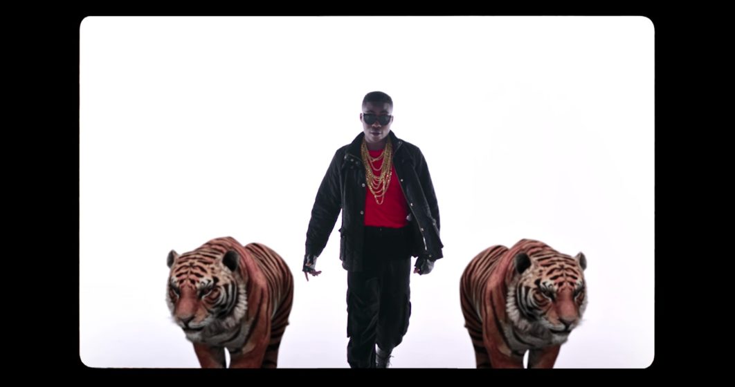 Reekado Banks Put In Pressure