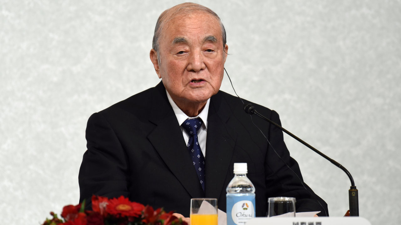 FILES-JAPAN-POLITICS-NAKASONE
