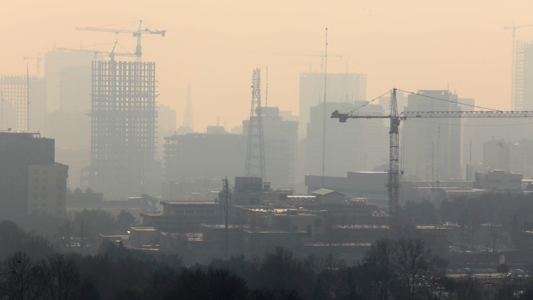 IRAN-POLLUTION-ENVIRONMENT-EDUCATION