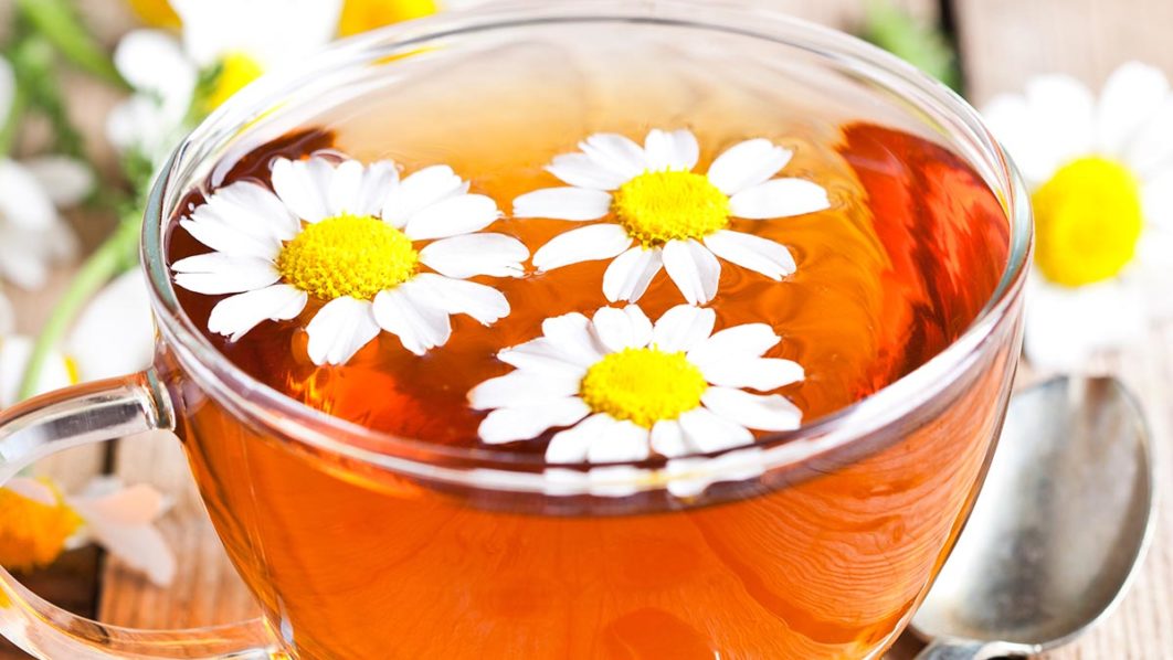 Chamomile-Tea-During-Breastfeeding