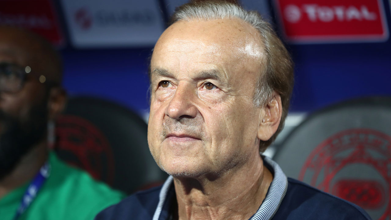 Gernot-Rohr-1
