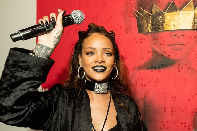 Rihanna ANTI Photo – Spin