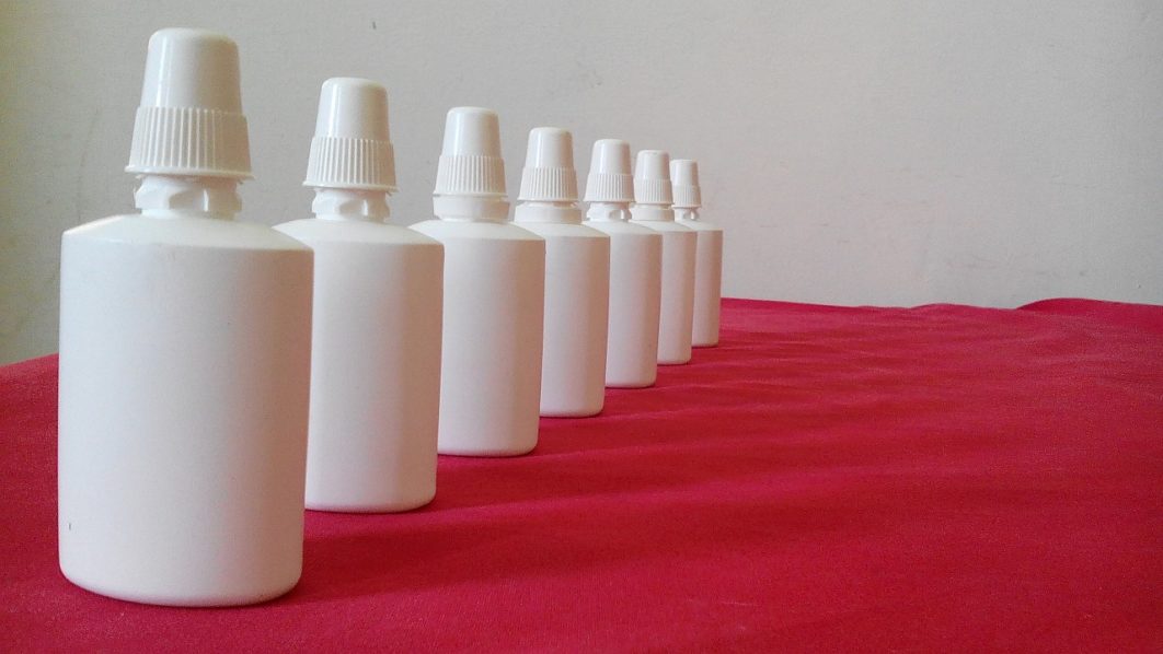 bottles _photo_ pixabay