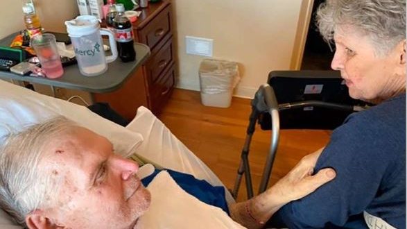 Couple dies holding hands