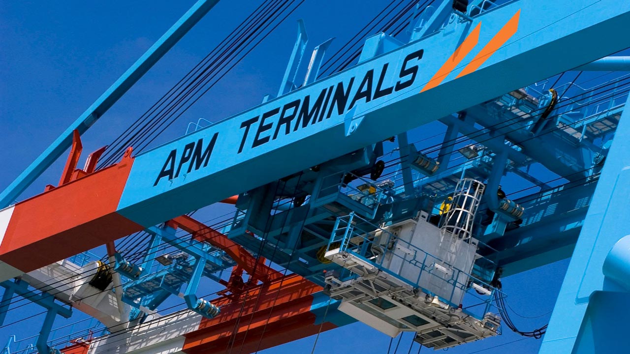 120328-APM-Terminals-stock-photo-high-res