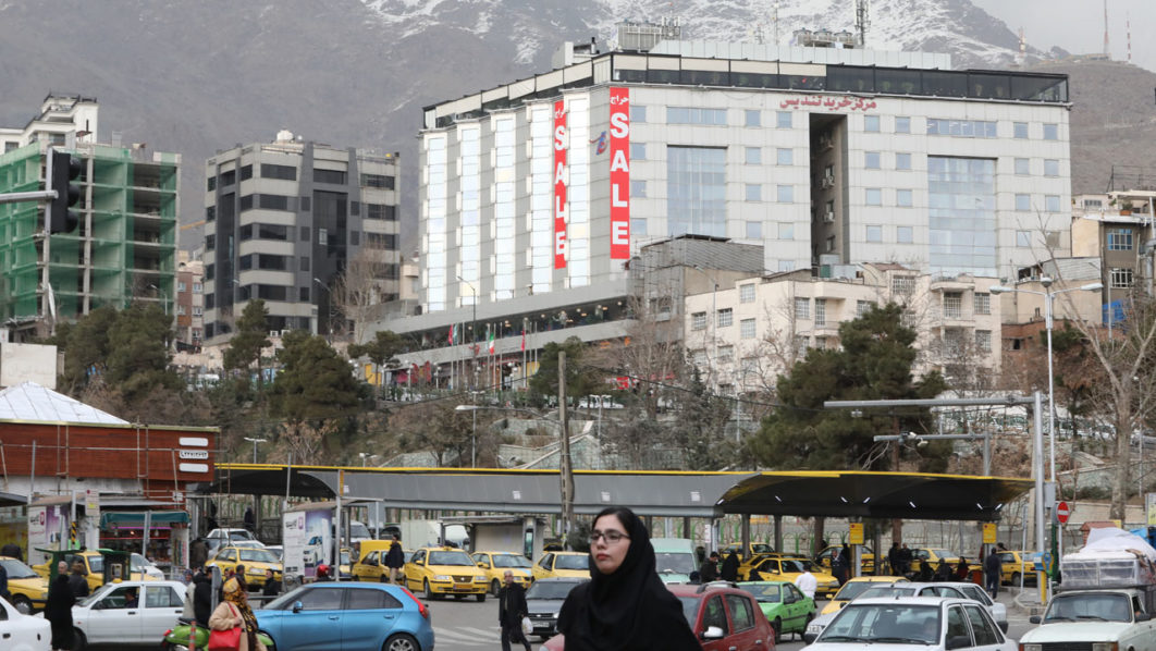 IRAN-ECONOMY-POLITICS-SOCIAL