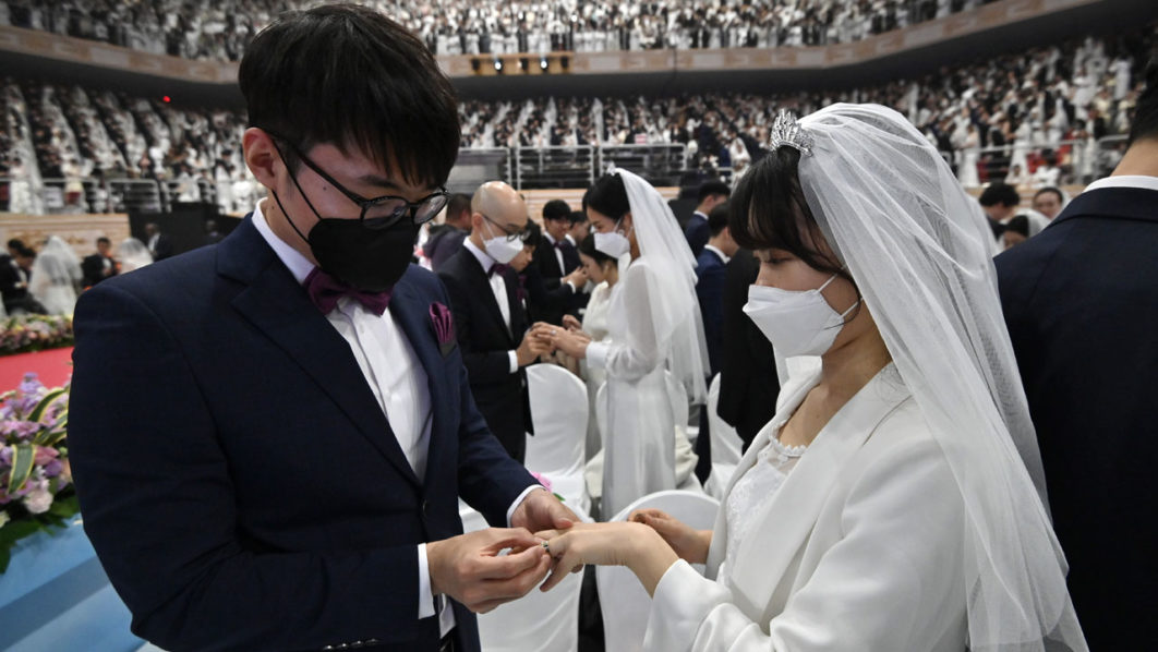 SKOREA-CHINA-HEALH-VIRUS-RELIGION-SOCIAL-MARRIAGE