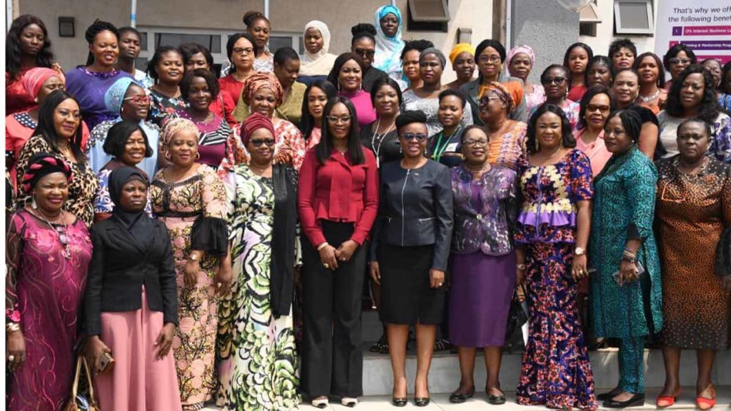 Women-capacity-pix