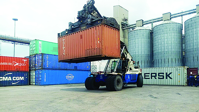 port truck