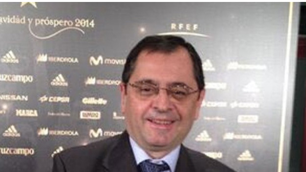 Chema-Candela-Twitter_571_855