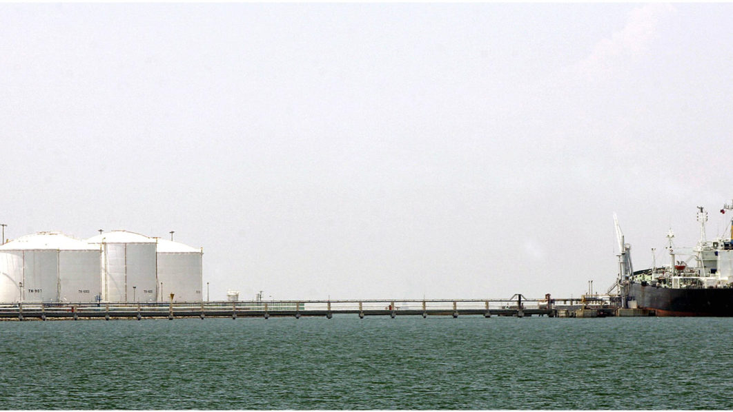 SINGAPORE-ASIA-OIL-TANKER-STORAGE