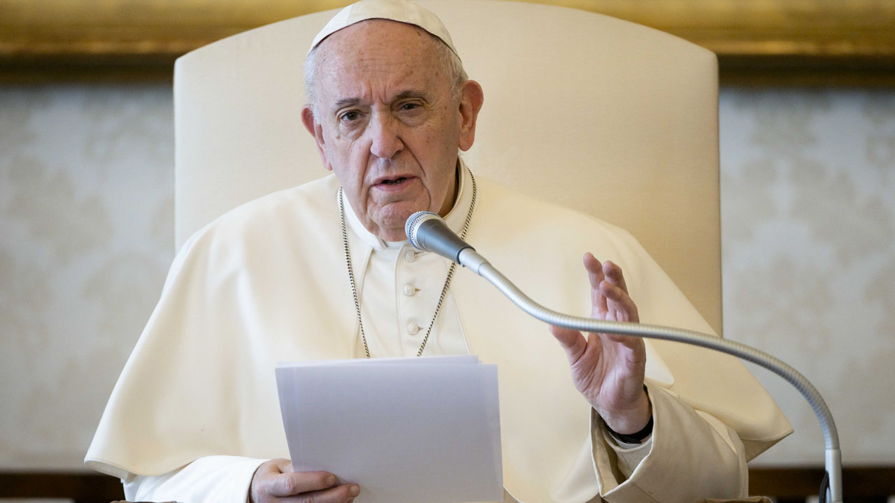 VATICAN-POPE-AUDIENCE-HEALTH-VIRUS