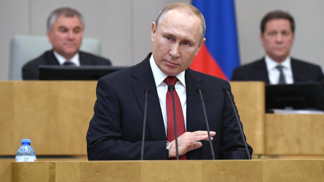 RUSSIA-POLITICS-CONSTITUTION