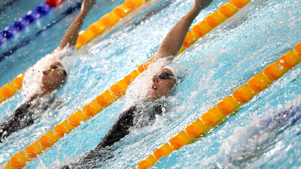 Nine-Hungarian-swimmers-
