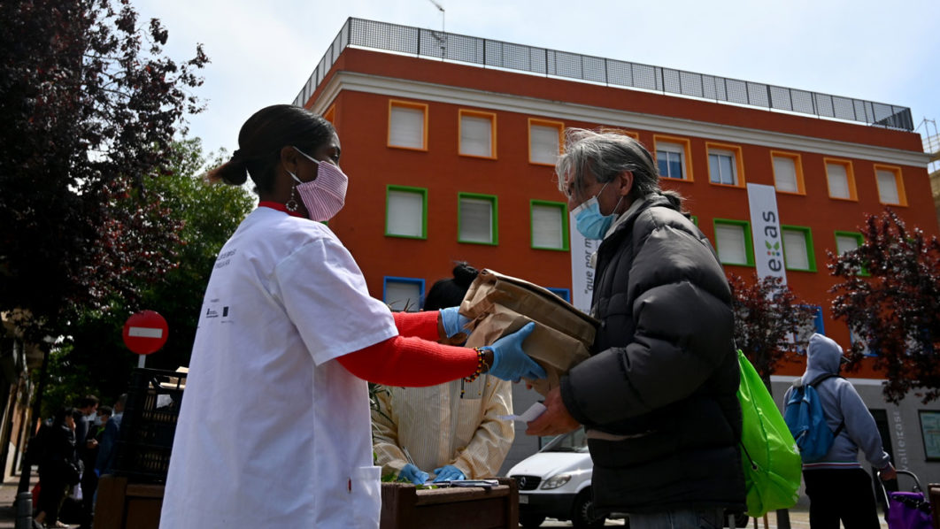 SPAIN-HEALTH-VIRUS-PANDEMIC-POVERTY