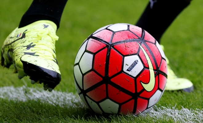best-football-shoes-flipkart