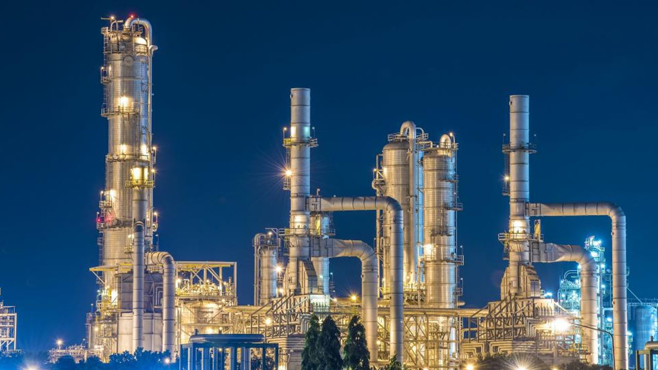 oil refinery