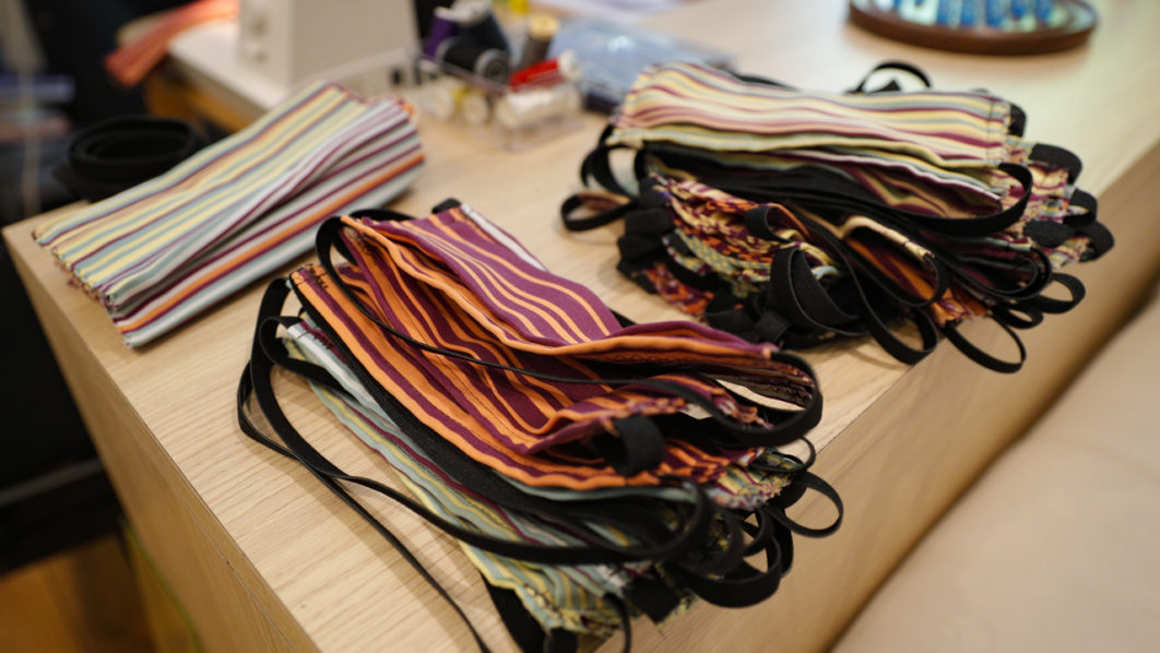 FRANCE-HEALTH-VIRUS-MASK-VOLUNTEERING