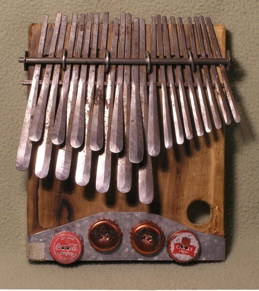1200px-Mbira_dzavadzimu_1
