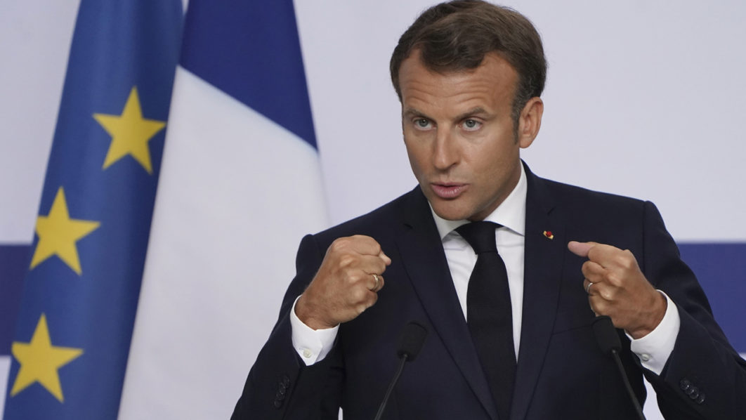 FRANCE-HEALTH-VIRUS-POLITICS