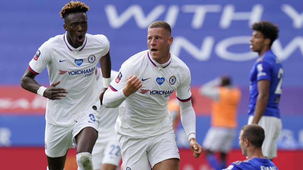 FBL-ENG-FA CUP-LEICESTER-CHELSEA