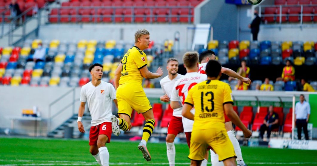 FBL-GER-BUNDESLIGA-DUSSELDORF-DORTMUND