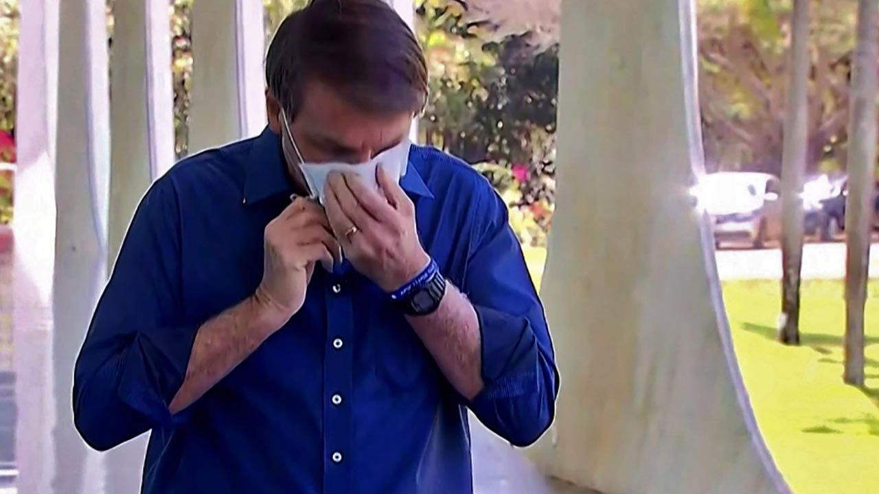 BRAZIL-HEALTH-VIRUS-BOSONARO