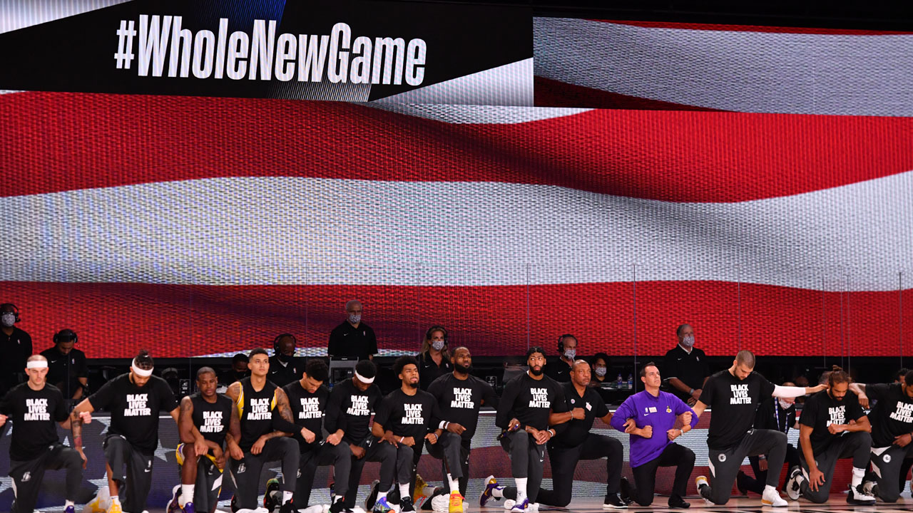 LA Clippers v Los Angeles Lakers