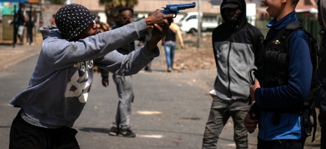 SAFRICA-UNREST-POLICE