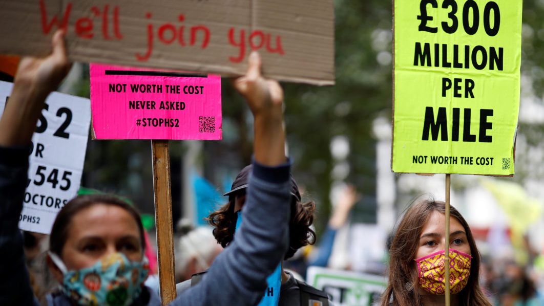 BRITAIN-ENVIRONMENT-POLITICS-PROTEST