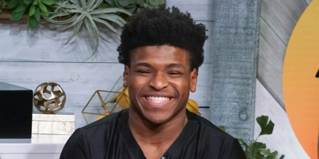 Celebrities Visit BuzzFeed’s “AM To DM” – January 30, 2020