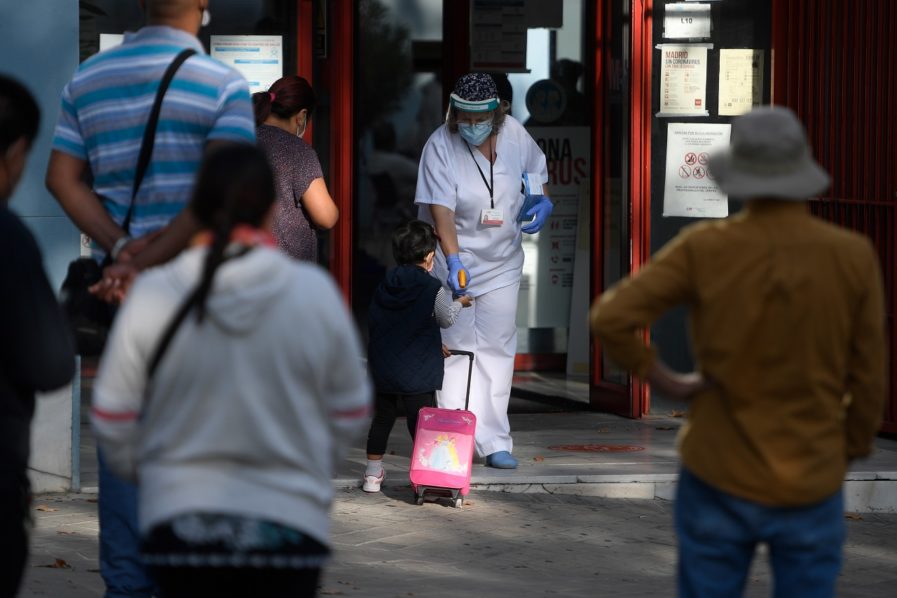SPAIN-HEALTH-VIRUS