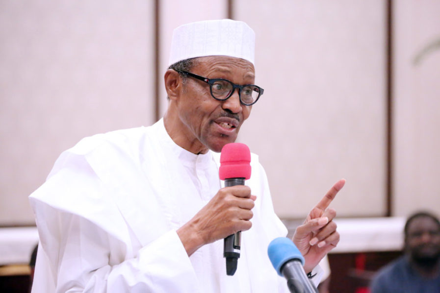 PRESIDENT-BUHARI-HOSTS-BIZ-MEN-1024×683