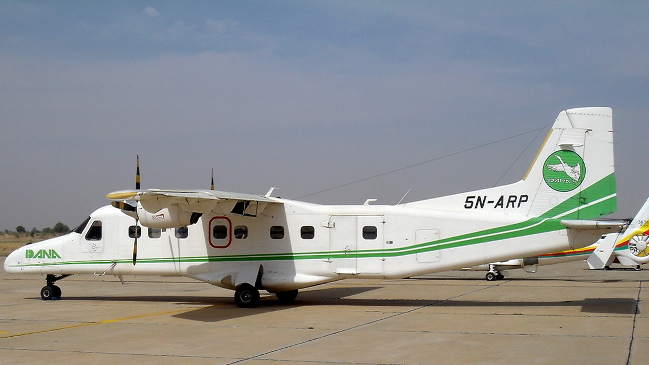 Airport-plane – airplane