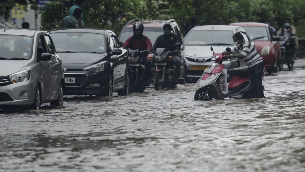 INDIA-WEATHER-CYCLONE-NIVAR