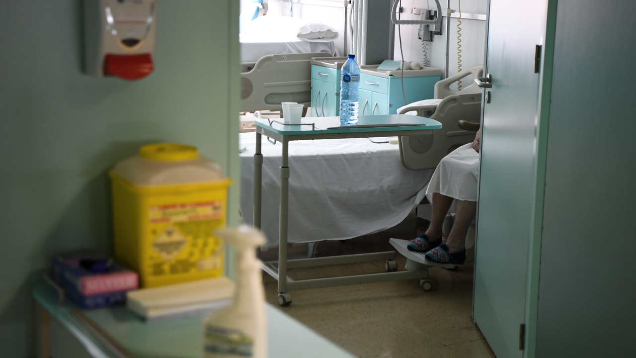 SPAIN-HEALTH-VIRUS-HOSPITAL
