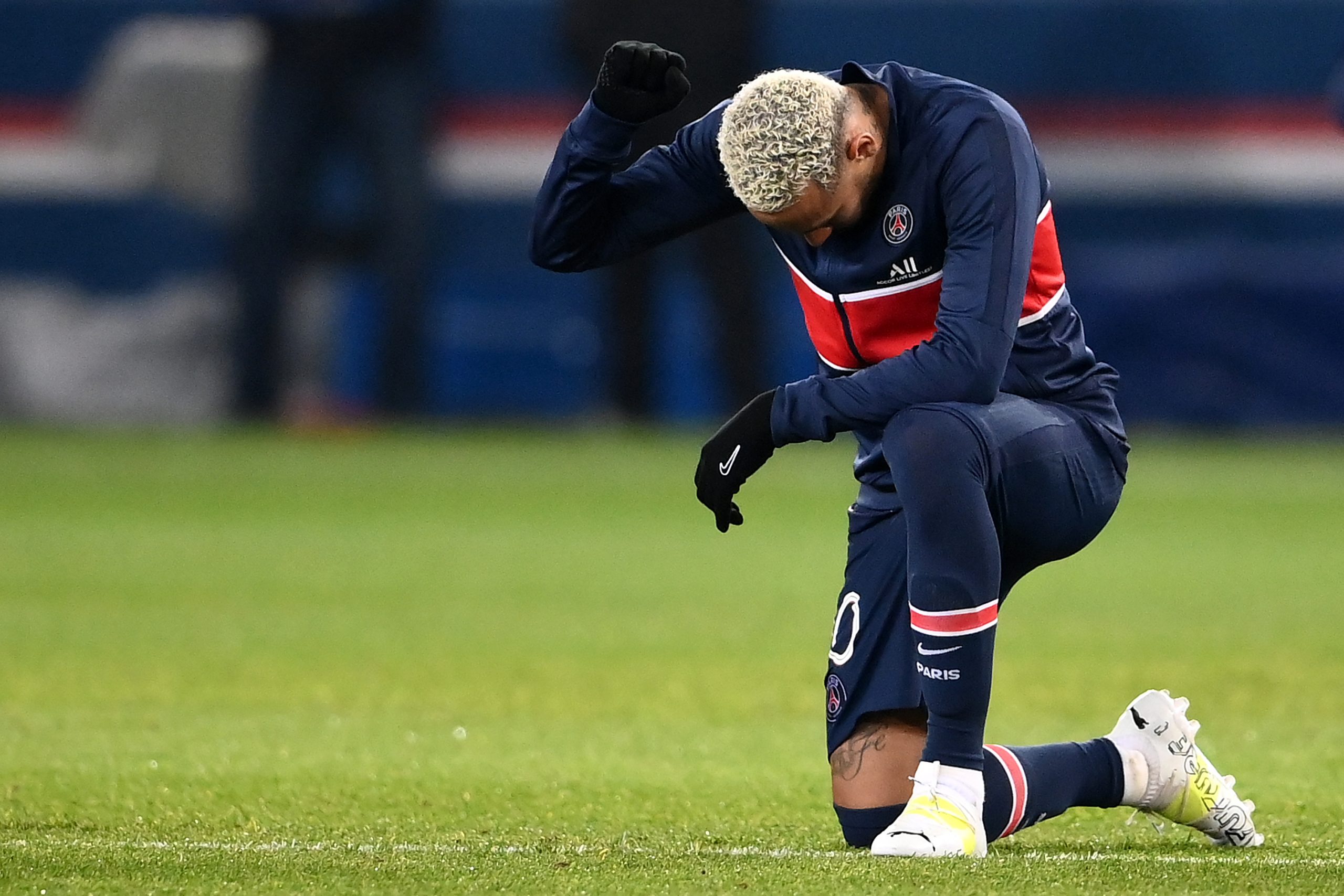 FBL-EUR-C1-PSG-BASAKSEHIR